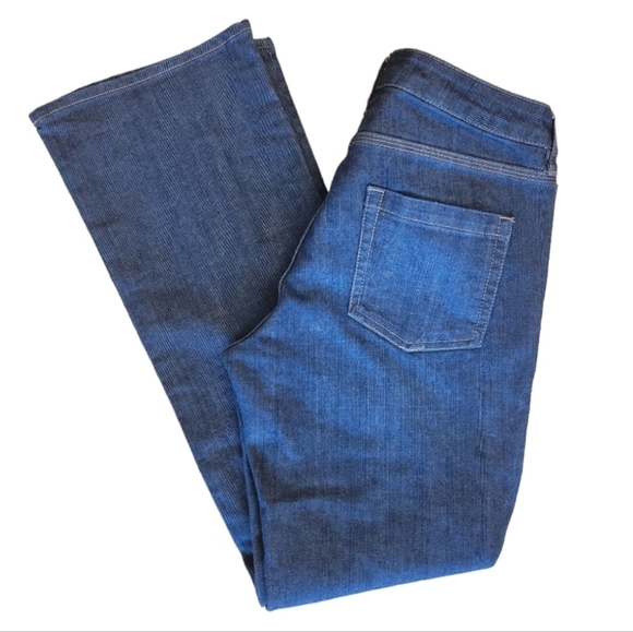 NY & Co. Curvy Bootcut Low Rise Denim Jeans Size 8 Petite - Picture 3 of 4